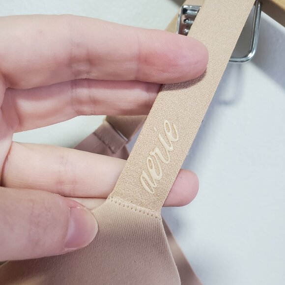 AERIE Smoothez Full Coverage Lightly Lined Bra Padded Underwire Nude Women's 38D - Picture 9 of 13